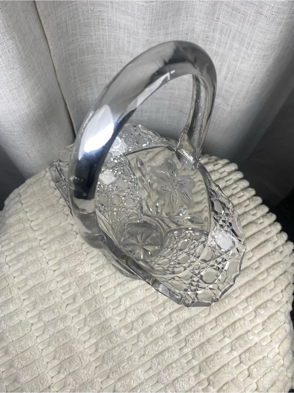 Vintage Crystal Glass Bride’s Basket Vase Flower Etched Starburst Base 11.5”